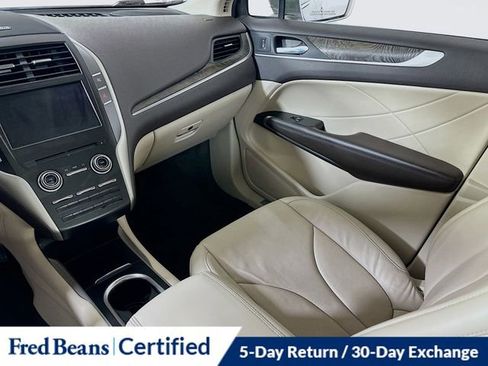 Used 2019 Lincoln MKC Reserve w/ MKC Climate Package image 26