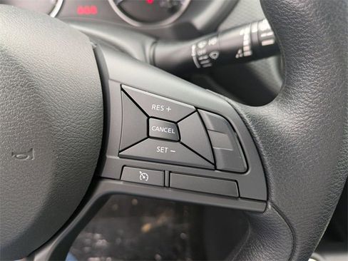 New 2025 Nissan Kicks Play S image 17