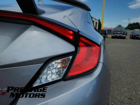 Used 2017 Honda Civic Si image 11