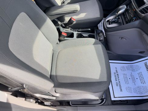 Used 2022 Ford Transit Connect XL FWD image 50