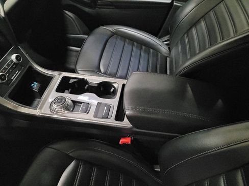 Used 2023 Ford Edge SEL image 26