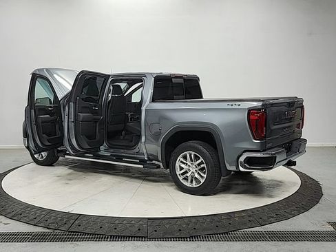 Used 2021 GMC Sierra 1500 SLT w/ SLT Premium Package AWD/4WD image 13