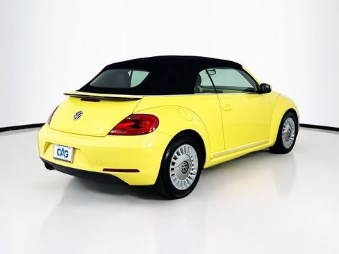 Used 2013 Volkswagen Beetle 2.5 FWD image 7