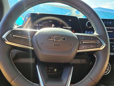 New 2025 Chevrolet Blazer EV LT image 15