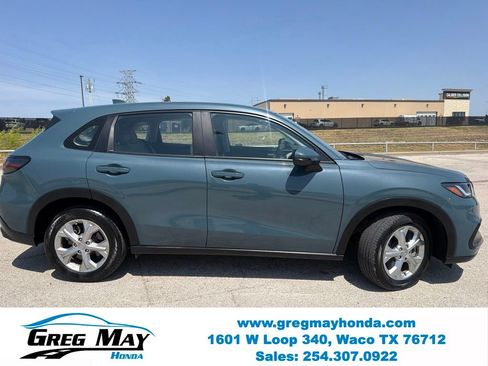 Used 2024 Honda HR-V LX image 2