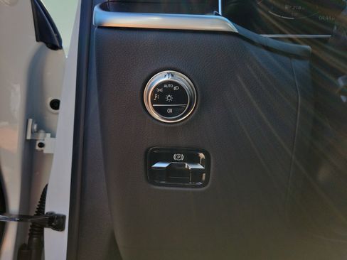 Certified 2026 Mercedes-Benz GLC 300 image 26