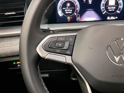 New 2026 Volkswagen Tiguan S image 17