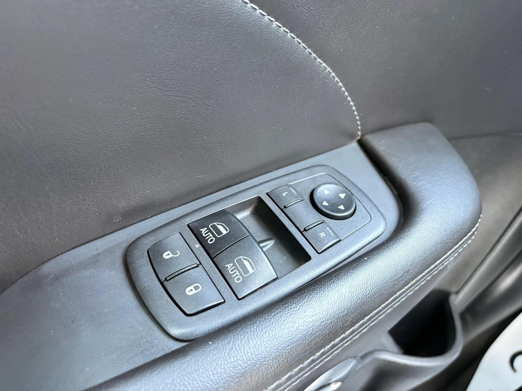Used 2018 Dodge Challenger SXT Plus RWD image 23