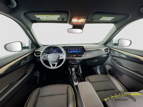 Used 2025 Chevrolet TrailBlazer ACTIV w/ Convenience Package image 26