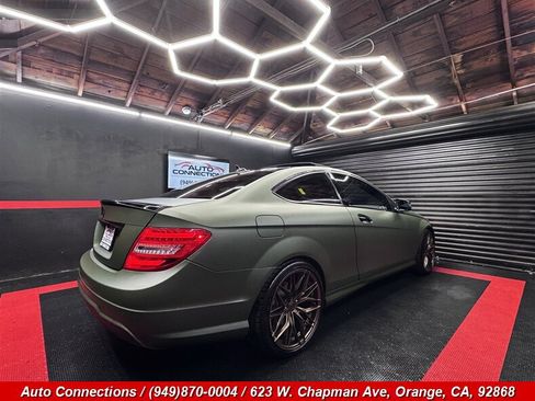 Used 2015 Mercedes-Benz C 250 Coupe image 3