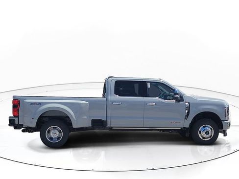 New 2026 Ford F350 Platinum w/ Platinum Plus Package AWD/4WD image 4