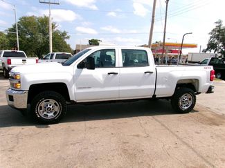 Used 2018 Chevrolet Silverado 2500 W/T image 1