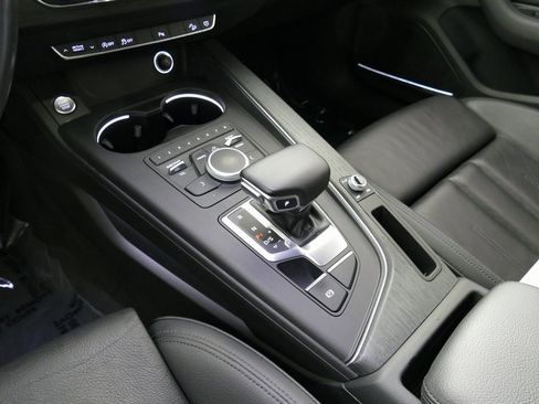 Used 2017 Audi A4 2.0T allroad Premium Plus w/ Premium Plus Package image 25