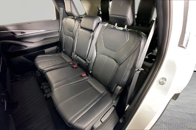 Used 2023 INFINITI QX60 Luxe w/ Cargo Package AWD/4WD image 18