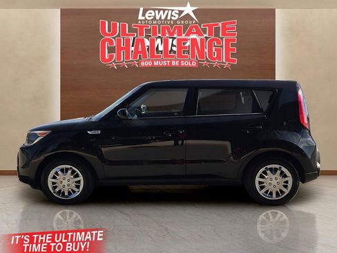 Used 2015 Kia Soul image 2