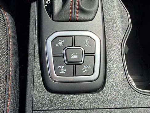 New 2026 Nissan Frontier PRO-4X w/ Pro-4x Convenience Package image 24