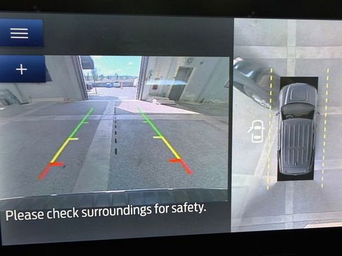 Used 2023 Ford Explorer Limited image 31