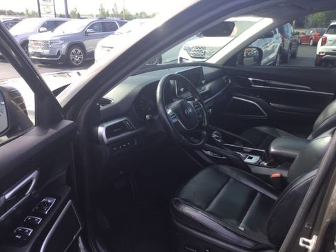 Used 2021 Kia Telluride S AWD/4WD image 9