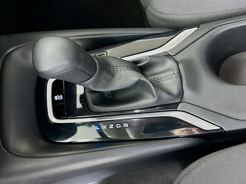 Certified 2024 Toyota Corolla LE FWD image 17