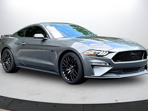 Used 2021 Ford Mustang GT Premium w/ GT Performance Package RWD image 2