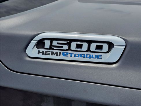 Used 2022 RAM 1500 Laramie w/ Sport Appearance Package AWD/4WD image 7
