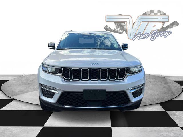 Used 2023 Jeep Grand Cherokee 4WD 4xe w/ MOPAR Finishing Package image 2
