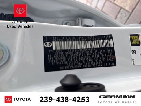 Used 2025 Toyota Corolla LE image 22