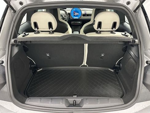 Certified 2025 MINI Cooper 2-Door Hardtop image 5