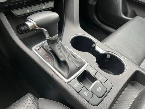 Certified 2022 Kia Sportage Nightfall Edition w/ Nighfall AWD Premium Package image 27
