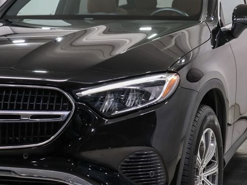 Used 2023 Mercedes-Benz GLC 300 image 7