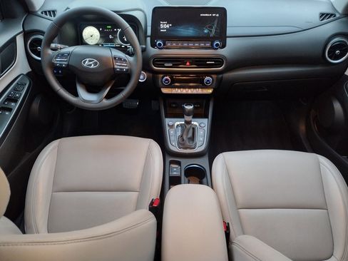 Used 2023 Hyundai Kona Limited image 6