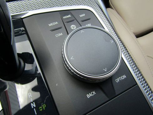 Used 2020 BMW M340i xDrive w/ Premium Package image 25