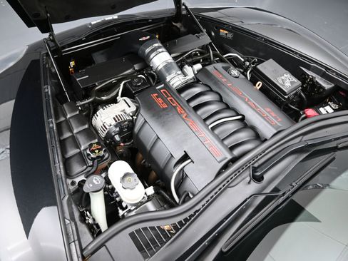 Used 2012 Chevrolet Corvette Grand Sport w/ 3LT Preferred Equipment Group image 7