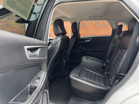 Certified 2022 Ford Edge SEL AWD/4WD image 23