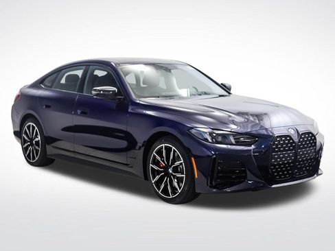New 2026 BMW 430i xDrive w/ M Sport Package AWD/4WD image 7