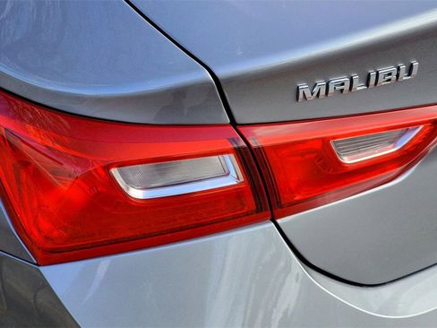 Used 2024 Chevrolet Malibu LT image 8