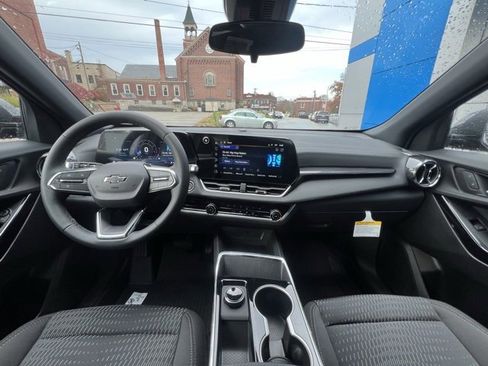 New 2026 Chevrolet Equinox LT w/ Midnight Edition image 37