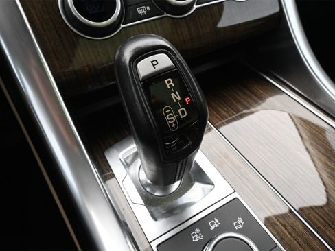 Used 2017 Land Rover Range Rover Sport HSE image 14