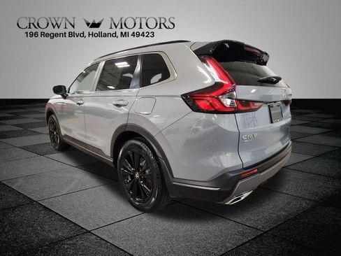 Used 2025 Honda CR-V Sport Touring image 5