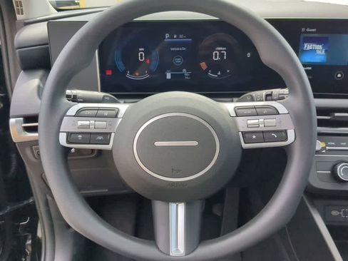 New 2026 Hyundai Tucson SE image 23