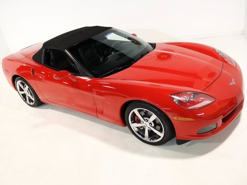 Used 2009 Chevrolet Corvette Convertible w/ Preferred Equipment Group image 74