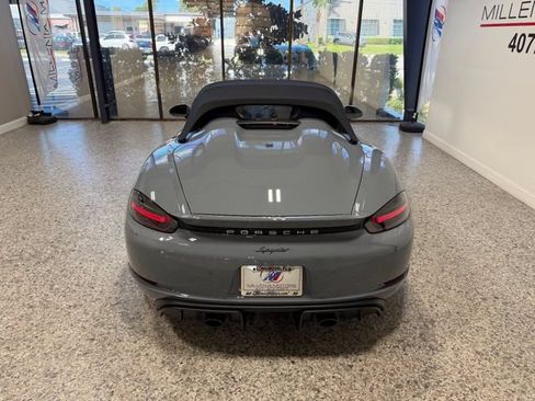 Used 2023 Porsche 718 Boxster Spyder RWD image 25