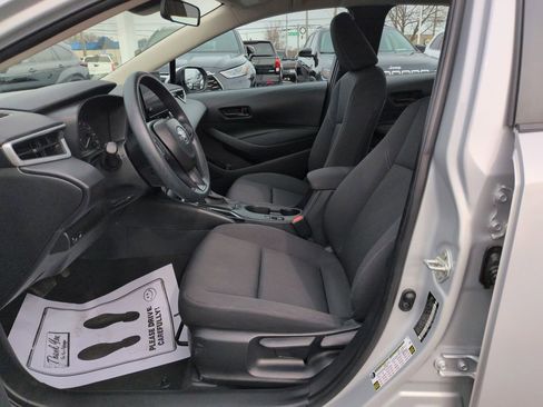 Certified 2024 Toyota Corolla LE image 9