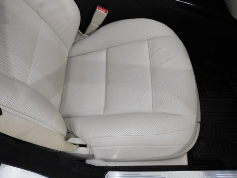 Used 2012 Mercedes-Benz S 550 4MATIC image 95