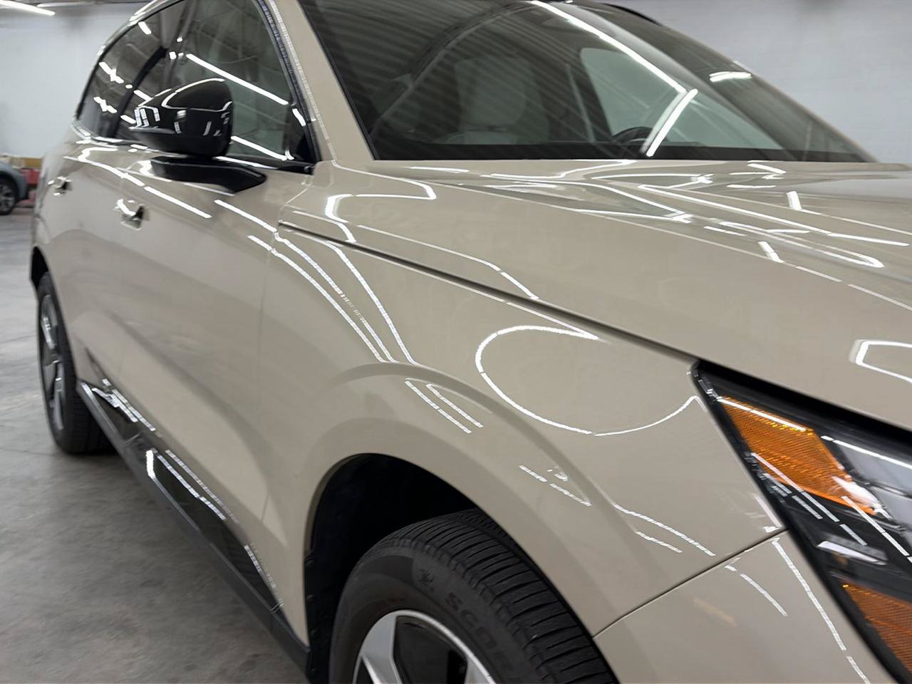 Used 2025 Volvo EX90 Plus AWD/4WD image 5