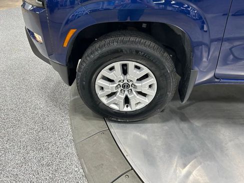 Used 2022 Nissan Frontier SV AWD/4WD image 29