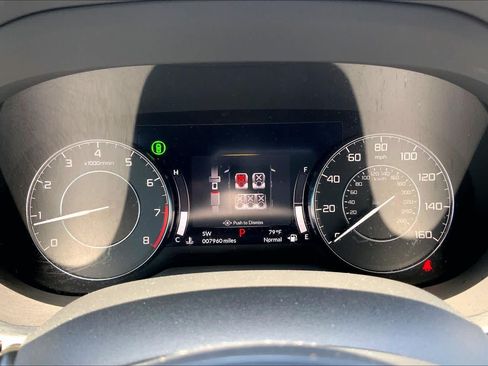 Used 2025 Acura RDX SH-AWD image 26