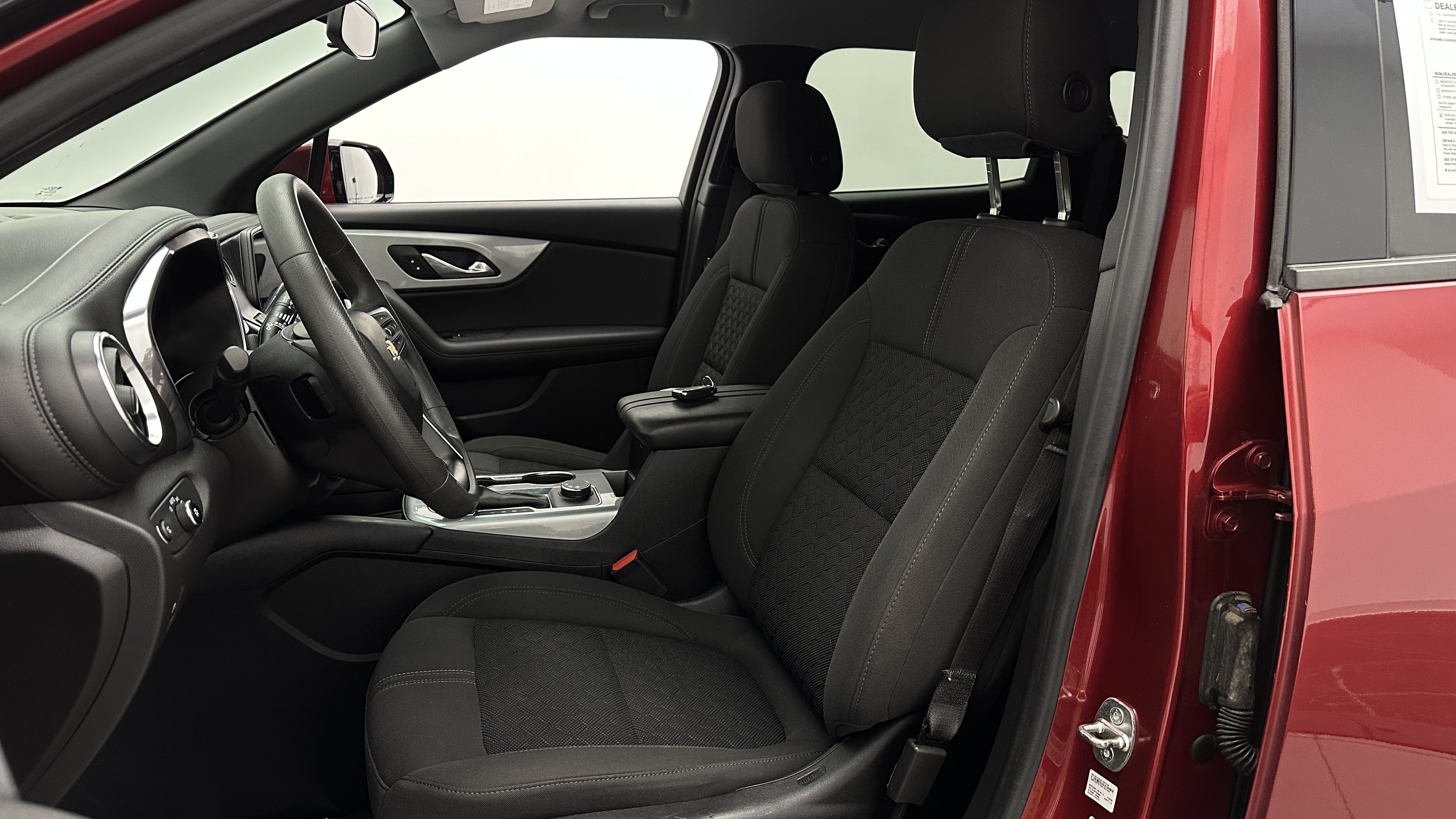 Used 2021 Chevrolet Blazer LT FWD image 15