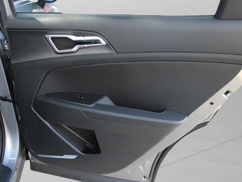 New 2026 Kia Sportage LX image 30