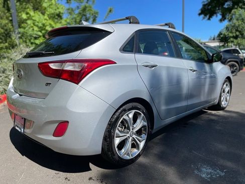 Used 2013 Hyundai Elantra GT w/ Touch & Go Pkg FWD image 4